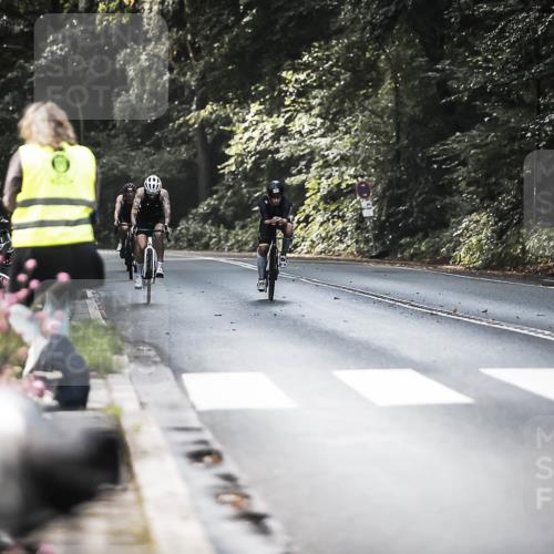 13.09.2026 - Stadtparktriathlon H.Heesch http://msf.ph/oto/10367143 13.09.2026 11:24:21 Radfahren 655, 676, 690, 712 meine-sportfotos.de