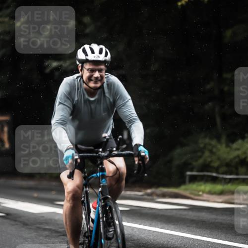 13.09.2026 - Stadtparktriathlon H.Heesch http://msf.ph/oto/10367171 13.09.2026 12:01:53 Radfahren 863, 867, 871, 897, 915, 938, 1062, 1063 meine-sportfotos.de