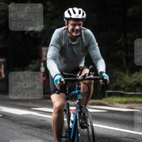 13.09.2026 - Stadtparktriathlon H.Heesch http://msf.ph/oto/10367177 13.09.2026 12:01:53 Radfahren 863, 867, 871, 897, 915, 938, 1062, 1063 meine-sportfotos.de