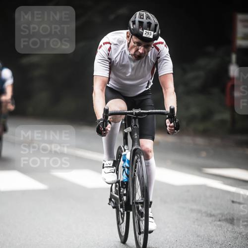 13.09.2026 - Stadtparktriathlon H.Heesch http://msf.ph/oto/10367187 13.09.2026 10:15:33 Radfahren 218, 293, 306, 329, 341 meine-sportfotos.de
