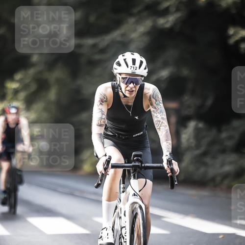 13.09.2026 - Stadtparktriathlon H.Heesch http://msf.ph/oto/10367199 13.09.2026 11:24:25 Radfahren 467, 655, 676, 690, 712 meine-sportfotos.de