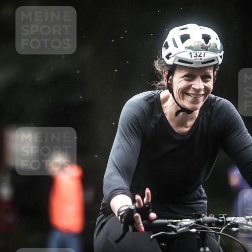 13.09.2026 - Stadtparktriathlon H.Heesch http://msf.ph/oto/10367207 13.09.2026 13:16:41 Radfahren 1249, 1327, 1412 meine-sportfotos.de