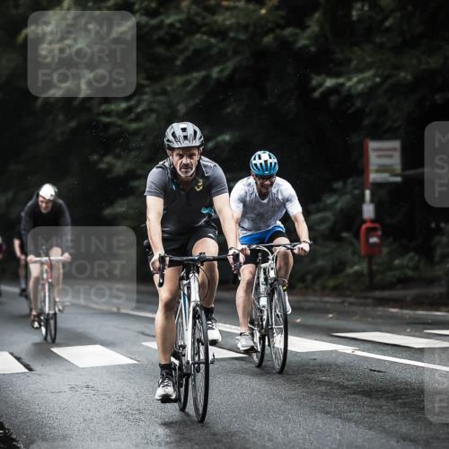 13.09.2026 - Stadtparktriathlon H.Heesch http://msf.ph/oto/10367229 13.09.2026 12:01:58 Radfahren 844, 871, 938, 985, 1033, 1062, 1063 meine-sportfotos.de