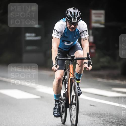 13.09.2026 - Stadtparktriathlon H.Heesch http://msf.ph/oto/10367238 13.09.2026 10:15:35 Radfahren 218, 293, 329, 341, 409 meine-sportfotos.de