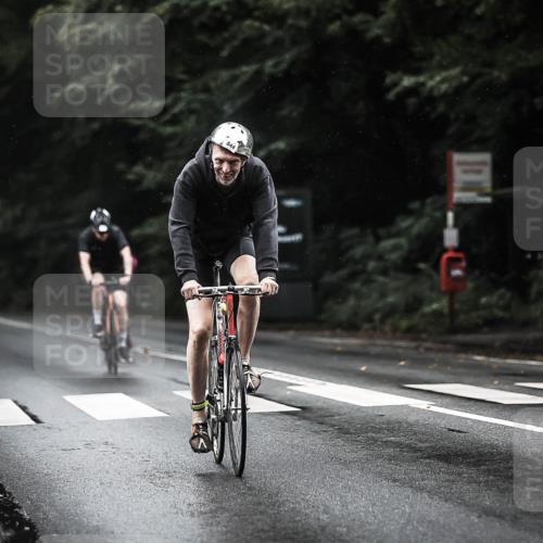 13.09.2026 - Stadtparktriathlon H.Heesch http://msf.ph/oto/10367258 13.09.2026 12:02:00 Radfahren 844, 871, 935, 985, 1033, 1062, 1063 meine-sportfotos.de