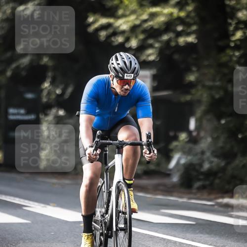 13.09.2026 - Stadtparktriathlon H.Heesch http://msf.ph/oto/10367287 13.09.2026 11:24:33 Radfahren 467, 649, 762, 779, 1799 meine-sportfotos.de