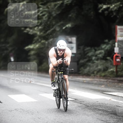 13.09.2026 - Stadtparktriathlon H.Heesch http://msf.ph/oto/10367292 13.09.2026 13:17:07 Radfahren 1426 meine-sportfotos.de