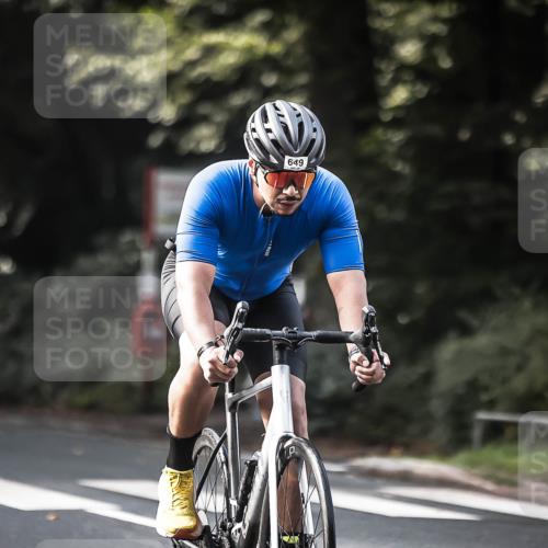 13.09.2026 - Stadtparktriathlon H.Heesch http://msf.ph/oto/10367299 13.09.2026 11:24:33 Radfahren 467, 649, 762, 779, 1799 meine-sportfotos.de