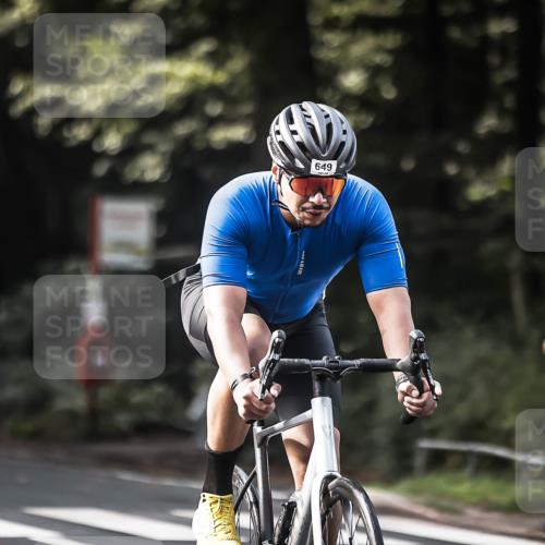 13.09.2026 - Stadtparktriathlon H.Heesch http://msf.ph/oto/10367303 13.09.2026 11:24:33 Radfahren 467, 649, 762, 779, 1799 meine-sportfotos.de