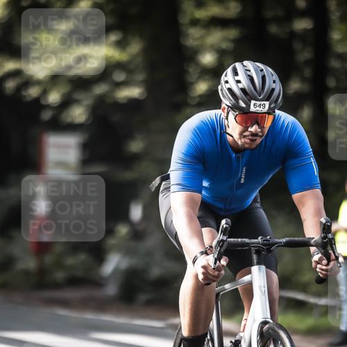 13.09.2026 - Stadtparktriathlon H.Heesch http://msf.ph/oto/10367308 13.09.2026 11:24:33 Radfahren 467, 649, 762, 779, 1799 meine-sportfotos.de