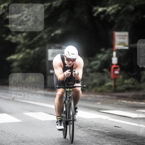 13.09.2026 - Stadtparktriathlon H.Heesch http://msf.ph/oto/10367309 13.09.2026 13:17:07 Radfahren 1426 meine-sportfotos.de