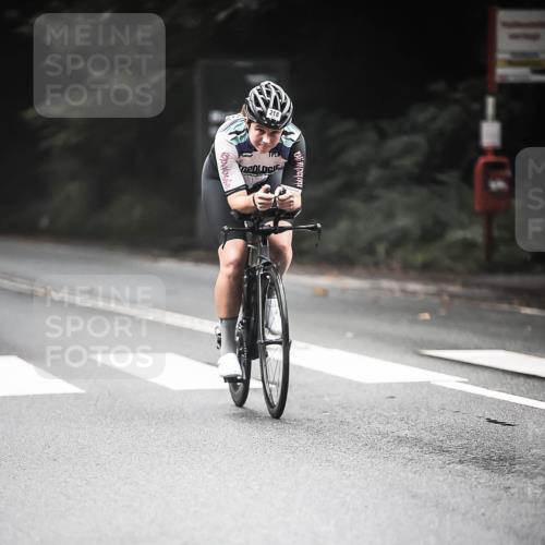 13.09.2026 - Stadtparktriathlon H.Heesch http://msf.ph/oto/10367324 13.09.2026 10:15:39 Radfahren 218, 293, 329, 341, 409 meine-sportfotos.de