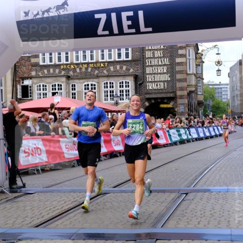 13.09.2026 - 21. swb-Marathon Bremen Tim E. http://msf.ph/oto/10367329 13.09.2026 13:04:43 Ziel 650, 744, 1223, 1224, 1860, 2207, 3284, 3424, 4239, 7871, 8936, 13034 meine-sportfotos.de