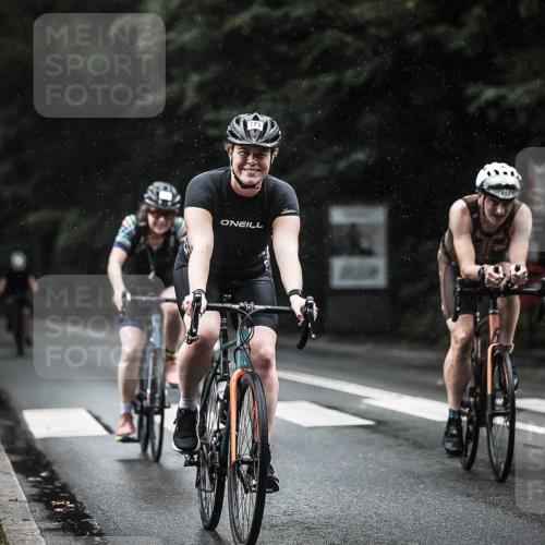 13.09.2026 - Stadtparktriathlon H.Heesch http://msf.ph/oto/10367361 13.09.2026 12:02:07 Radfahren 714, 773, 882, 892, 935, 949, 985, 1033 meine-sportfotos.de