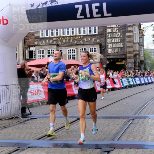 13.09.2026 - 21. swb-Marathon Bremen Tim E. http://msf.ph/oto/10367371 13.09.2026 13:04:43 Ziel 650, 744, 1223, 1224, 1860, 2207, 3284, 3424, 4239, 7871, 8936, 13034 meine-sportfotos.de