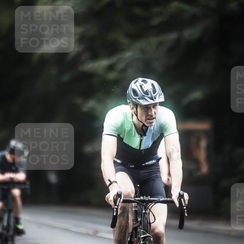 13.09.2026 - Stadtparktriathlon H.Heesch http://msf.ph/oto/10367373 13.09.2026 13:17:16 Radfahren 1239, 1319, 1324, 1422 meine-sportfotos.de