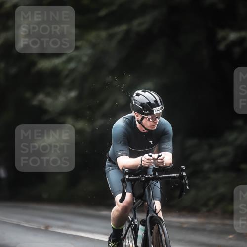 13.09.2026 - Stadtparktriathlon H.Heesch http://msf.ph/oto/10367384 13.09.2026 13:17:18 Radfahren 1239, 1319, 1324, 1422 meine-sportfotos.de