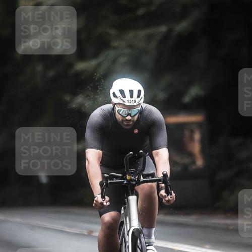 13.09.2026 - Stadtparktriathlon H.Heesch http://msf.ph/oto/10367399 13.09.2026 13:17:20 Radfahren 1239, 1319, 1324, 1370, 1422 meine-sportfotos.de