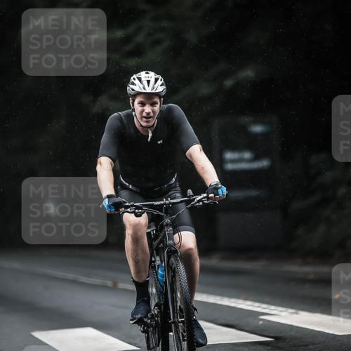 13.09.2026 - Stadtparktriathlon H.Heesch http://msf.ph/oto/10367432 13.09.2026 12:02:11 Radfahren 714, 773, 780, 869, 882, 892, 935, 949, 977 meine-sportfotos.de