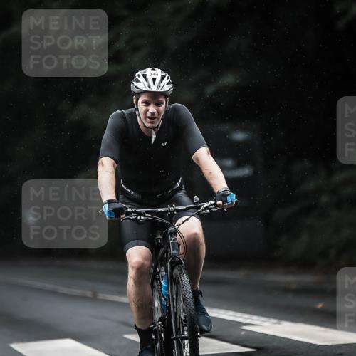 13.09.2026 - Stadtparktriathlon H.Heesch http://msf.ph/oto/10367438 13.09.2026 12:02:11 Radfahren 714, 773, 780, 869, 882, 892, 935, 949, 977 meine-sportfotos.de