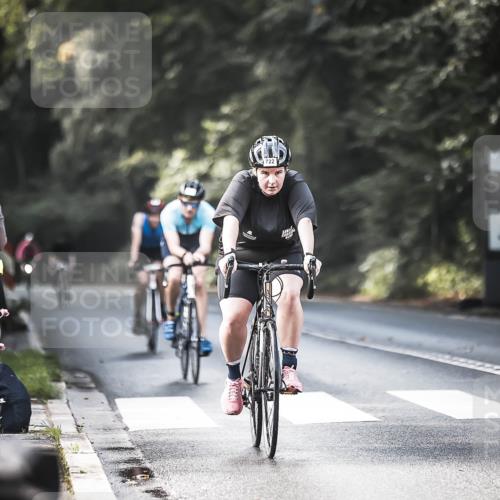 13.09.2026 - Stadtparktriathlon H.Heesch http://msf.ph/oto/10367455 13.09.2026 11:24:41 Radfahren 637, 672, 722, 739, 762, 779, 795, 1799 meine-sportfotos.de