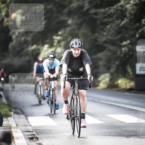 13.09.2026 - Stadtparktriathlon H.Heesch http://msf.ph/oto/10367464 13.09.2026 11:24:41 Radfahren 637, 672, 722, 739, 762, 779, 795, 1799 meine-sportfotos.de