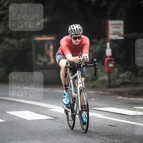 13.09.2026 - Stadtparktriathlon H.Heesch http://msf.ph/oto/10367496 13.09.2026 10:15:58 Radfahren 216, 278 meine-sportfotos.de