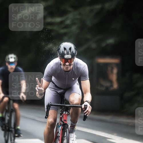 13.09.2026 - Stadtparktriathlon H.Heesch http://msf.ph/oto/10367499 13.09.2026 13:17:43 Radfahren 1231, 1375, 1389, 1405, 1427 meine-sportfotos.de