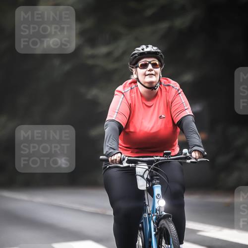 13.09.2026 - Stadtparktriathlon H.Heesch http://msf.ph/oto/10367536 13.09.2026 10:16:02 Radfahren 216, 278 meine-sportfotos.de