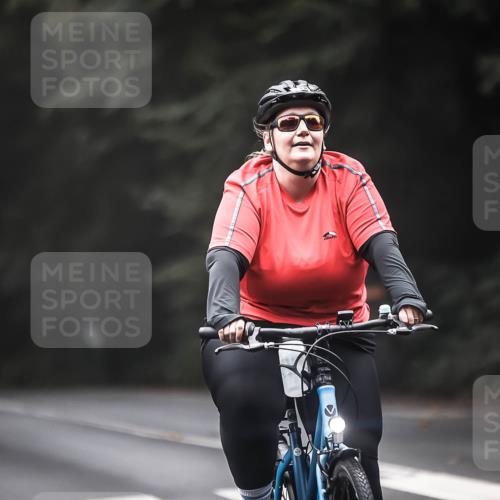 13.09.2026 - Stadtparktriathlon H.Heesch http://msf.ph/oto/10367544 13.09.2026 10:16:02 Radfahren 216, 278 meine-sportfotos.de