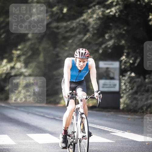13.09.2026 - Stadtparktriathlon H.Heesch http://msf.ph/oto/10367554 13.09.2026 11:24:44 Radfahren 606, 637, 672, 722, 739, 762, 795 meine-sportfotos.de