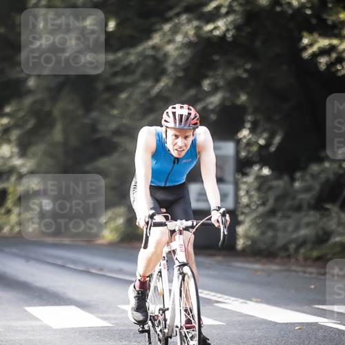 13.09.2026 - Stadtparktriathlon H.Heesch http://msf.ph/oto/10367560 13.09.2026 11:24:44 Radfahren 606, 637, 672, 722, 739, 762, 795 meine-sportfotos.de