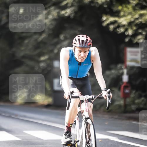 13.09.2026 - Stadtparktriathlon H.Heesch http://msf.ph/oto/10367570 13.09.2026 11:24:44 Radfahren 606, 637, 672, 722, 739, 762, 795 meine-sportfotos.de