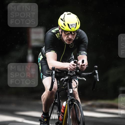 13.09.2026 - Stadtparktriathlon H.Heesch http://msf.ph/oto/10367575 13.09.2026 12:02:16 Radfahren 780, 869, 926, 949, 977 meine-sportfotos.de
