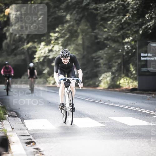 13.09.2026 - Stadtparktriathlon H.Heesch http://msf.ph/oto/10367598 13.09.2026 11:24:48 Radfahren 606, 637, 662, 672, 722 meine-sportfotos.de