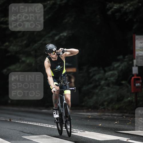 13.09.2026 - Stadtparktriathlon H.Heesch http://msf.ph/oto/10367635 13.09.2026 12:02:22 Radfahren 756, 862, 926, 933, 959, 977, 1016 meine-sportfotos.de