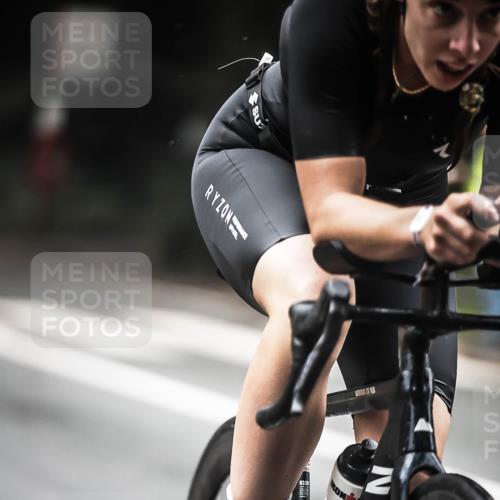 13.09.2026 - Stadtparktriathlon H.Heesch http://msf.ph/oto/10367639 13.09.2026 10:16:14 Radfahren 345, 380 meine-sportfotos.de