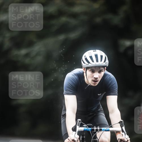 13.09.2026 - Stadtparktriathlon H.Heesch http://msf.ph/oto/10367649 13.09.2026 13:17:53 Radfahren 1396, 1405, 1465, 1472, 1475, 1477 meine-sportfotos.de