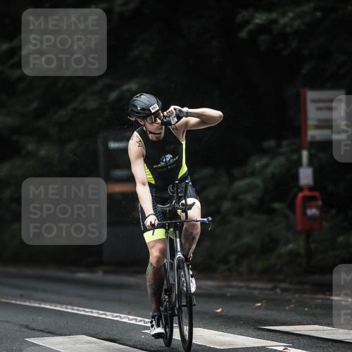 13.09.2026 - Stadtparktriathlon H.Heesch http://msf.ph/oto/10367651 13.09.2026 12:02:22 Radfahren 756, 862, 926, 933, 959, 977, 1016 meine-sportfotos.de