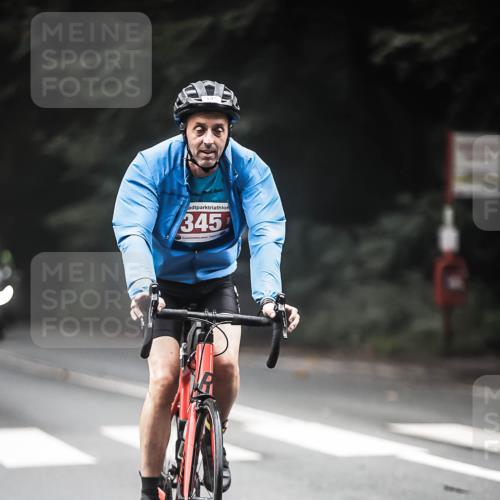 13.09.2026 - Stadtparktriathlon H.Heesch http://msf.ph/oto/10367658 13.09.2026 10:16:20 Radfahren 211, 221, 227, 287, 345 meine-sportfotos.de