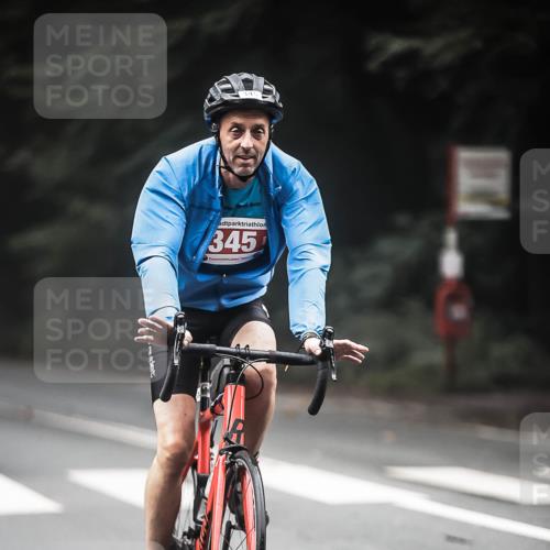 13.09.2026 - Stadtparktriathlon H.Heesch http://msf.ph/oto/10367666 13.09.2026 10:16:20 Radfahren 211, 221, 227, 287, 345 meine-sportfotos.de