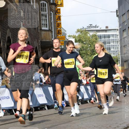 13.09.2026 - 21. swb-Marathon Bremen Strokosch-Dieckow http://msf.ph/oto/10367681 13.09.2026 11:00:27 Ziel 10175, 10758, 10867, 11016, 11071, 11158, 11159, 11160, 11250, 11259, 11445, 11453, 11524, 11525, 11528, 11587, 11588, 11589, 11879, 11907, 12123, 12190, 12274, 12352, 10263, 10272, 10275, 10306, 10369, 11162, 11180, 11556, 11687, 11708, 11769, 11838, 12018, 12430 meine-sportfotos.de