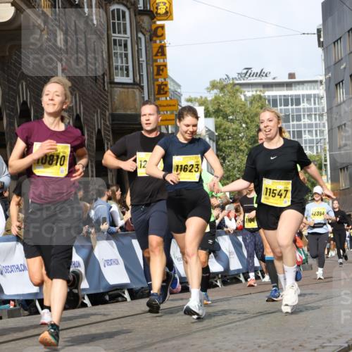 13.09.2026 - 21. swb-Marathon Bremen Strokosch-Dieckow http://msf.ph/oto/10367709 13.09.2026 11:00:27 Ziel 10175, 10758, 10867, 11016, 11071, 11158, 11159, 11160, 11250, 11259, 11445, 11453, 11524, 11525, 11528, 11587, 11588, 11589, 11879, 11907, 12123, 12190, 12274, 12352, 10263, 10272, 10275, 10306, 10369, 11162, 11180, 11556, 11687, 11708, 11769, 11838, 12018, 12430 meine-sportfotos.de