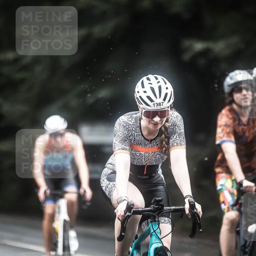 13.09.2026 - Stadtparktriathlon H.Heesch http://msf.ph/oto/10367739 13.09.2026 13:18:03 Radfahren 1209, 1290, 1321, 1349, 1350, 1359, 1382, 1387, 1395, 1396, 1445, 1472, 1477 meine-sportfotos.de