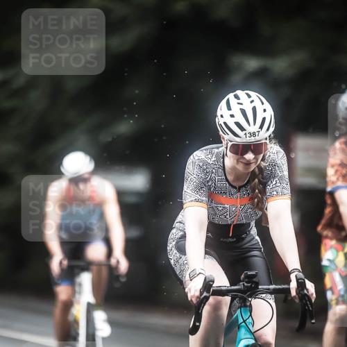 13.09.2026 - Stadtparktriathlon H.Heesch http://msf.ph/oto/10367748 13.09.2026 13:18:03 Radfahren 1209, 1290, 1321, 1349, 1350, 1359, 1382, 1387, 1395, 1396, 1445, 1472, 1477 meine-sportfotos.de