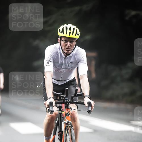 13.09.2026 - Stadtparktriathlon H.Heesch http://msf.ph/oto/10367758 13.09.2026 10:16:27 Radfahren 211, 221, 224, 227, 284, 287, 301, 348, 351 meine-sportfotos.de