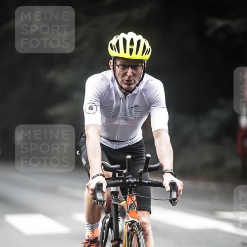 13.09.2026 - Stadtparktriathlon H.Heesch http://msf.ph/oto/10367763 13.09.2026 10:16:27 Radfahren 211, 221, 224, 227, 284, 287, 301, 348, 351 meine-sportfotos.de