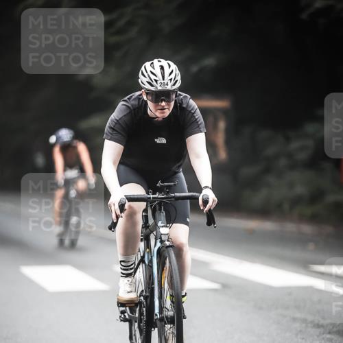 13.09.2026 - Stadtparktriathlon H.Heesch http://msf.ph/oto/10367779 13.09.2026 10:16:29 Radfahren 211, 221, 224, 227, 284, 287, 301, 348, 351 meine-sportfotos.de
