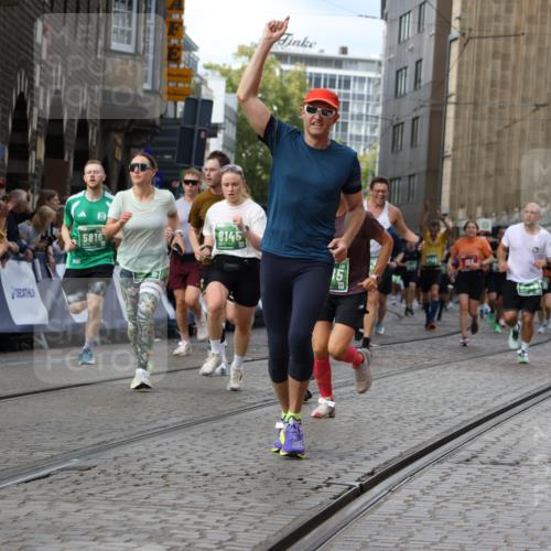 13.09.2026 - 21. swb-Marathon Bremen Strokosch-Dieckow http://msf.ph/oto/10367815 13.09.2026 13:35:53 Ziel 156, 607, 2041, 2090, 2318, 2356, 3055, 3087, 3226, 3621, 3704, 3780, 4326, 5308, 5661, 6315, 6418, 6465, 6466, 6644, 6649, 7285, 7377, 7597, 7675, 7700, 8401, 8530, 8816, 8915, 9784, 9845, 9862, 9887, 9892, 563, 1867, 2565, 3026, 3224, 3454, 3489, 4016, 5026, 5259, 5276, 5816, 6159, 6874, 6982, 7036, 7043, 7256, 7385, 7804, 8145, 8227, 8275, 8488, 9076, 9243, 9497, 13179 meine-sportfotos.de