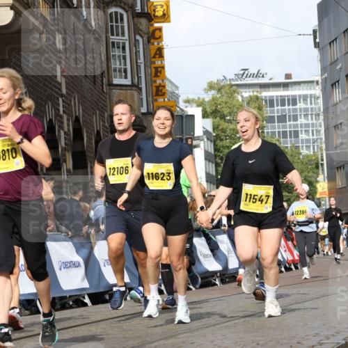 13.09.2026 - 21. swb-Marathon Bremen Strokosch-Dieckow http://msf.ph/oto/10367820 13.09.2026 11:00:27 Ziel 10175, 10758, 10867, 11016, 11071, 11158, 11159, 11160, 11250, 11259, 11445, 11453, 11524, 11525, 11528, 11587, 11588, 11589, 11879, 11907, 12123, 12190, 12274, 12352, 10263, 10272, 10275, 10306, 10369, 11162, 11180, 11556, 11687, 11708, 11769, 11838, 12018, 12430 meine-sportfotos.de